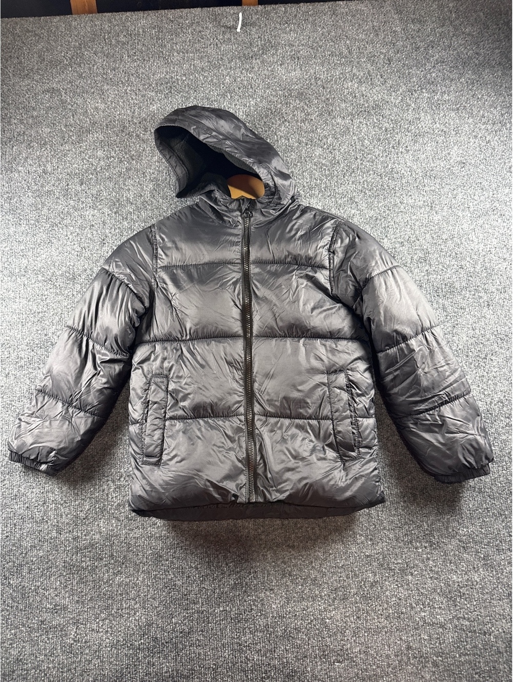 Old Navy Kids Puffer Jacket Size 6-7 Black Hooded Full Zip Lightweight